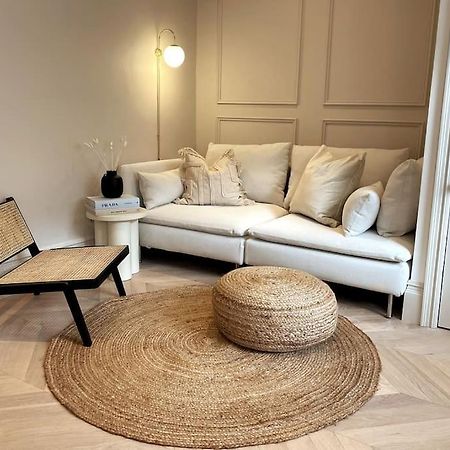 Courtyard Garden, Beautifully Finished Flat - Ba1 Apartment Бат Екстериор снимка