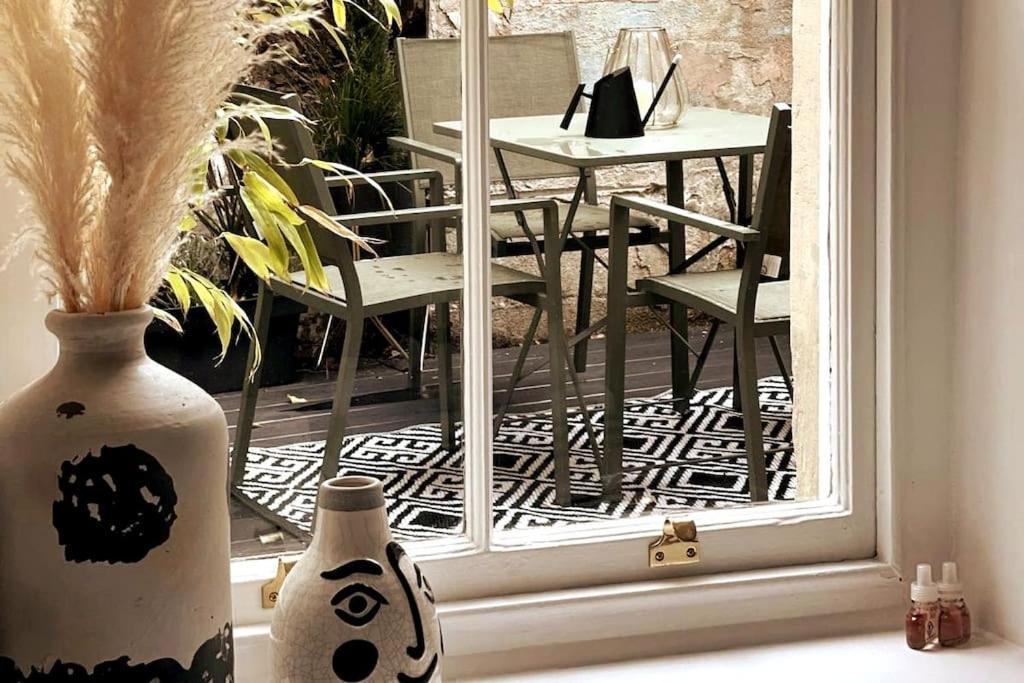 Courtyard Garden, Beautifully Finished Flat - Ba1 Apartment Бат Екстериор снимка