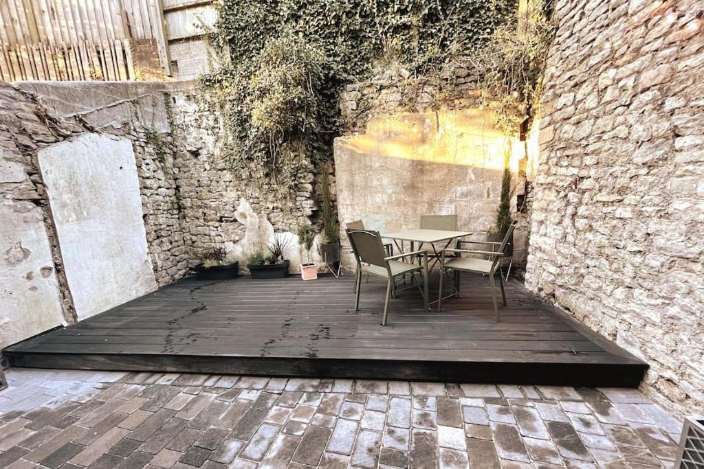 Courtyard Garden, Beautifully Finished Flat - Ba1 Apartment Бат Екстериор снимка